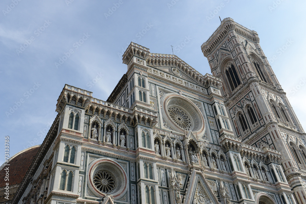 The Basilica di Santa Maria del Fiore and Giotto's Campanile - f
