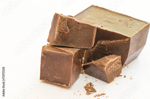 Cut and crushed cooking chocolate pieces