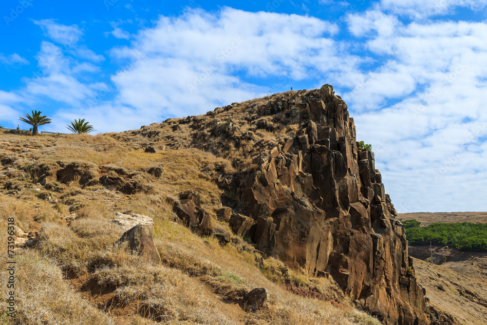 Fototapeta premium Cliff on trekking trail to Lourenco peninsula, Madeira island