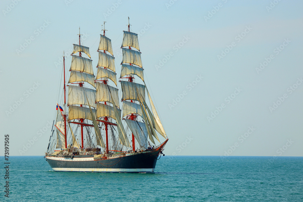 Naklejka premium Tall ship