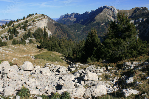 Paysage de la Chartreuse vu du sommet du Pravouta photo