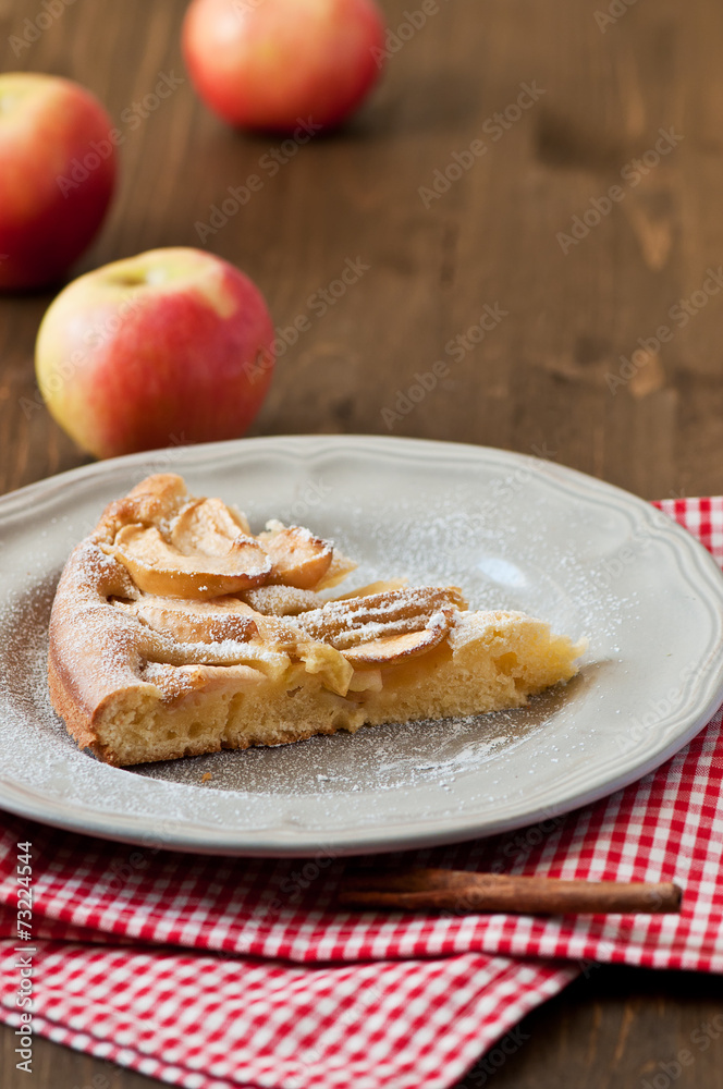 Apple pie on the wooden backgraund Apple pie on the wooden backgraund