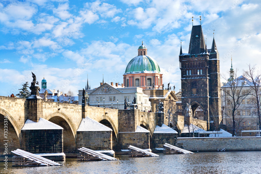 Charles bridge, Old Town, Prague (UNESCO), Czech republic Charles bridge, Old Town, Prague (UNESCO), Czech republic