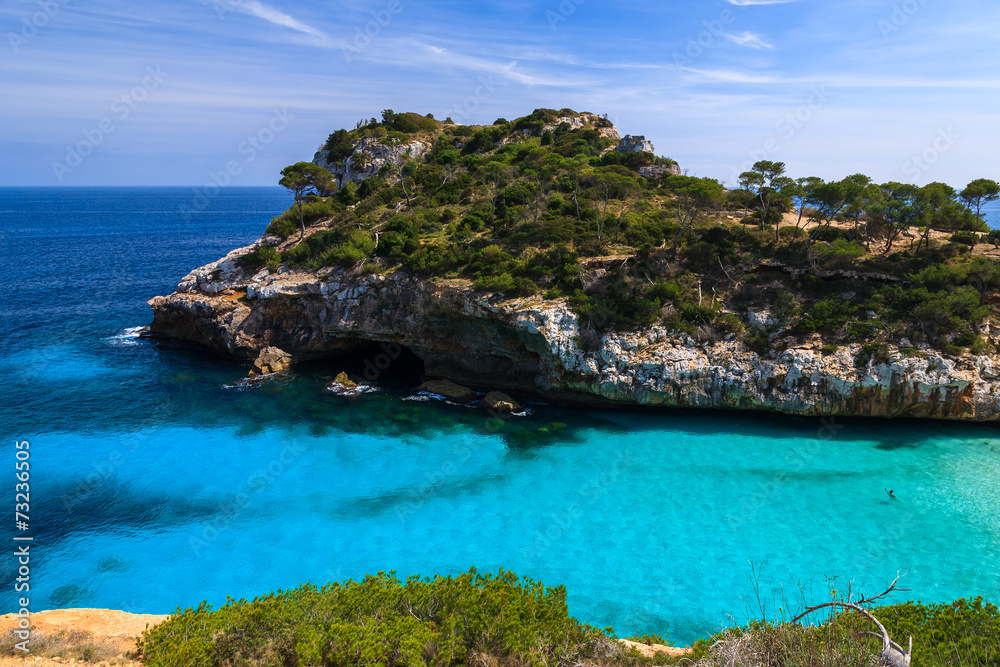 Naklejka premium Beautiful beach azure sea water, Cala des Moro, Majorca island