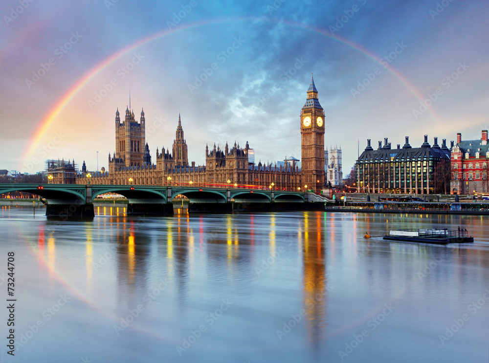 Naklejka premium Londyn z tęczą - Domy parlamentu - Big Ben.