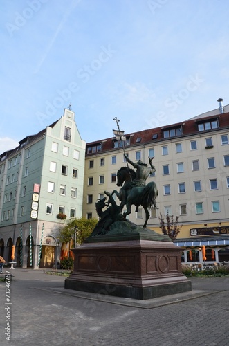 St George et le dragon, sculpture, vieux-Berlin 