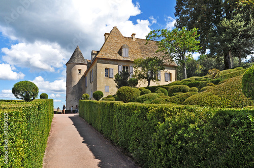 Castello di Marqueyssac e i suoi giardini, dordogna - Aquitania photo