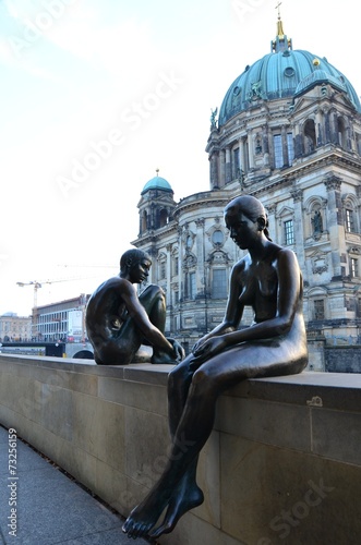 Statues près du Berliner Dom