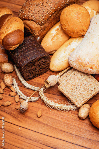 different sorts of bread