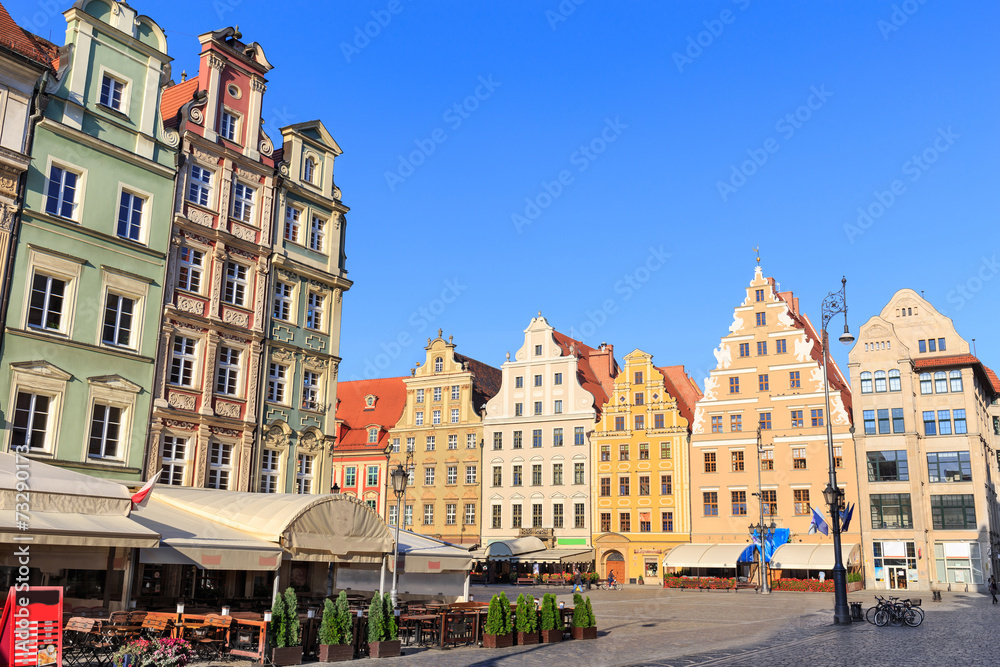 Tenement houses on themarket square, Wroclaw