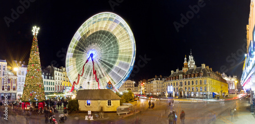Grande roue à Lille à Noël