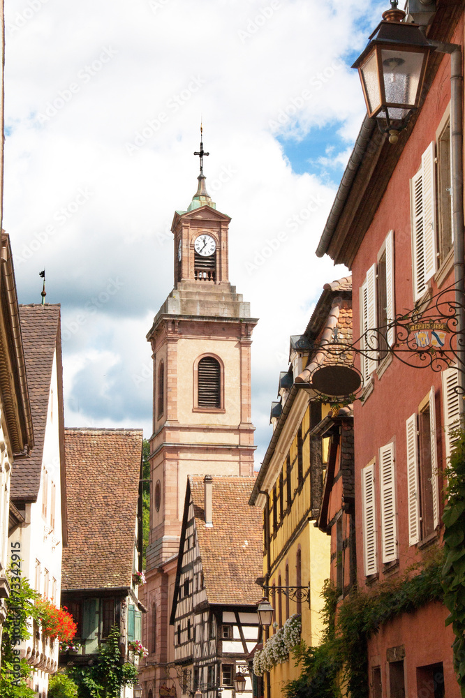 Vue sur l'église protestante, Riquewihr, Alsace, Haut Rhin