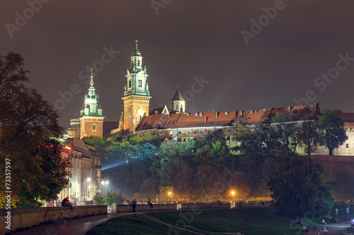 Night view of Royal Wawel castle in Krakow, Poland #73357597