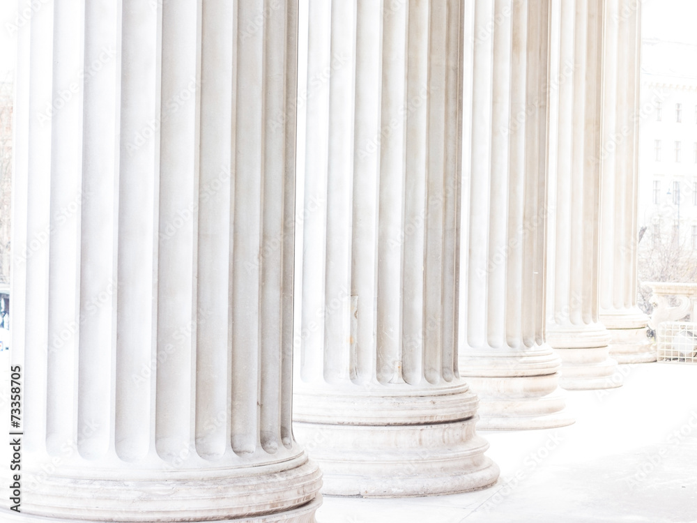 Säulen am Parlament in Wien
