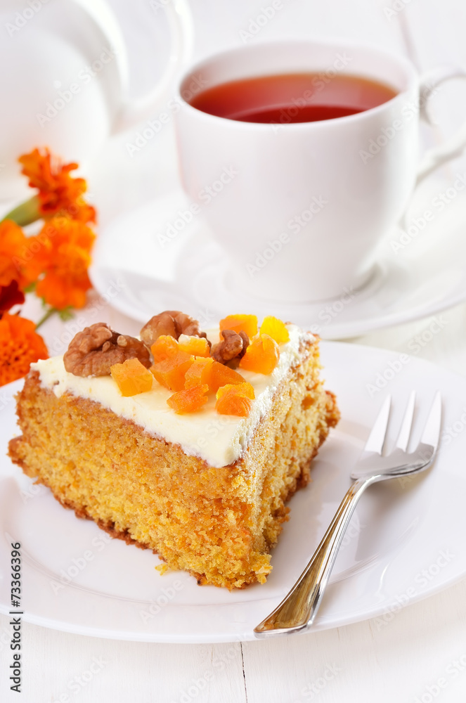 Slice of carrot pie with icing Slice of carrot pie with icing