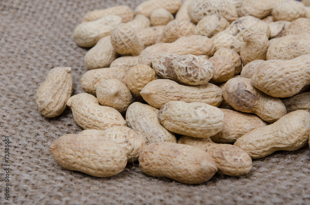 peanuts om stack peanuts om stack