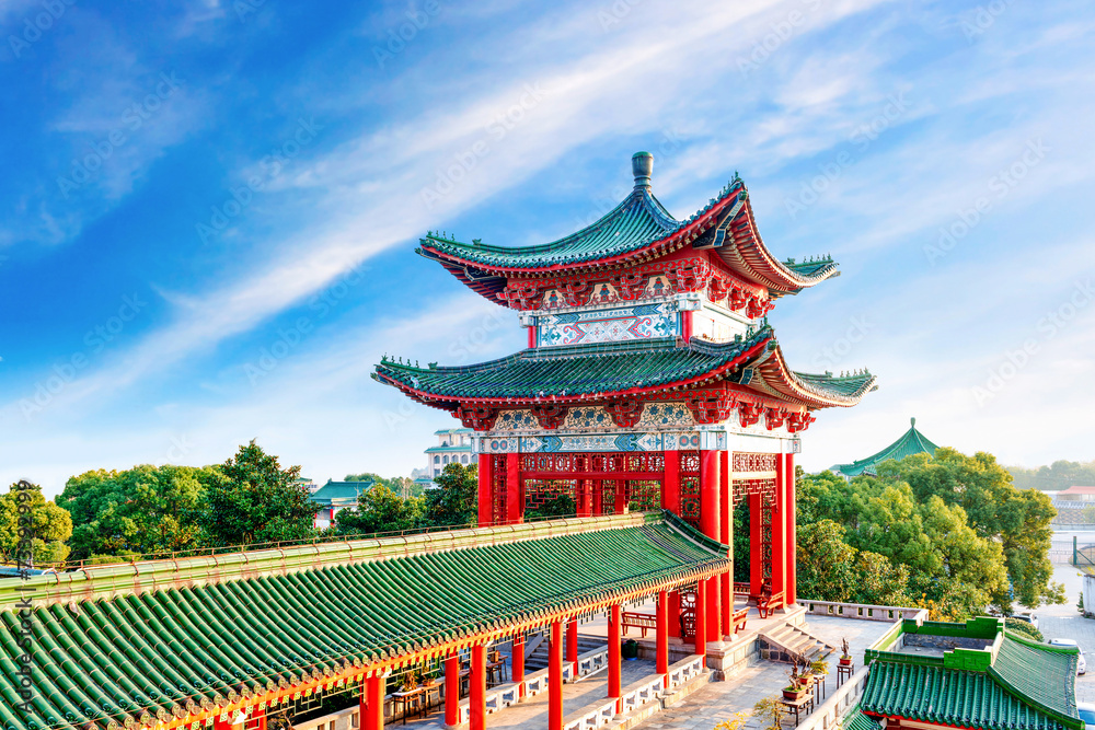 Blue sky and white clouds, ancient Chinese architecture Blue sky and white clouds, ancient Chinese architecture