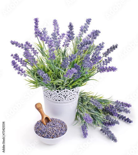 pot of lavender and bowl with dried flowers