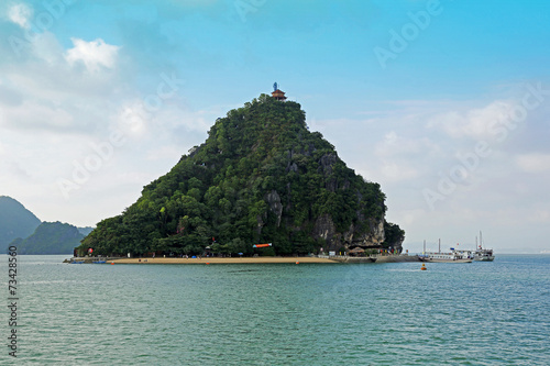 Dao Titop in der Halong Bucht