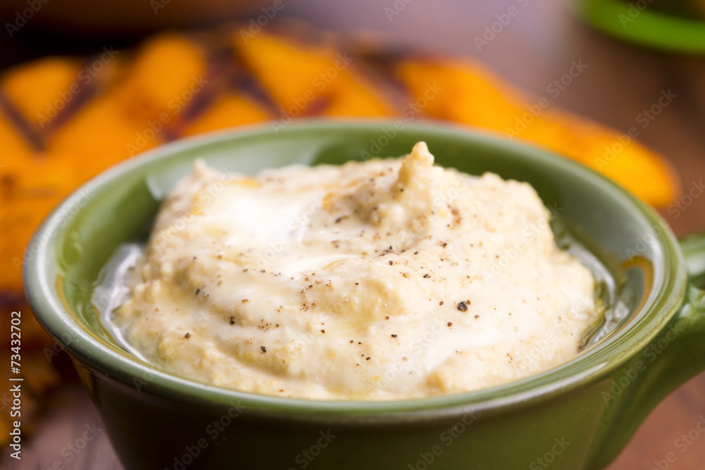 A bowl of creamy hummus