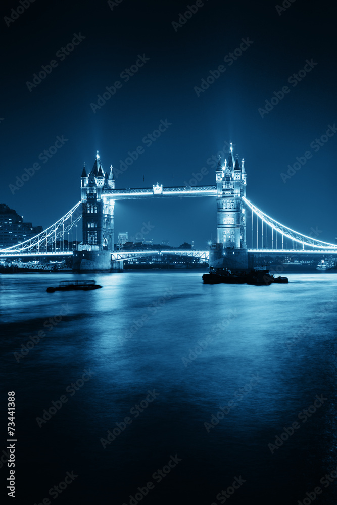 Obraz premium Tower Bridge at night