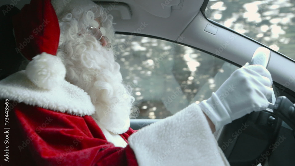 Santa Driving - Santa is driving and singing