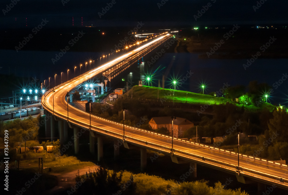 Night View of the Khabarovsk Bridge across the Amur River