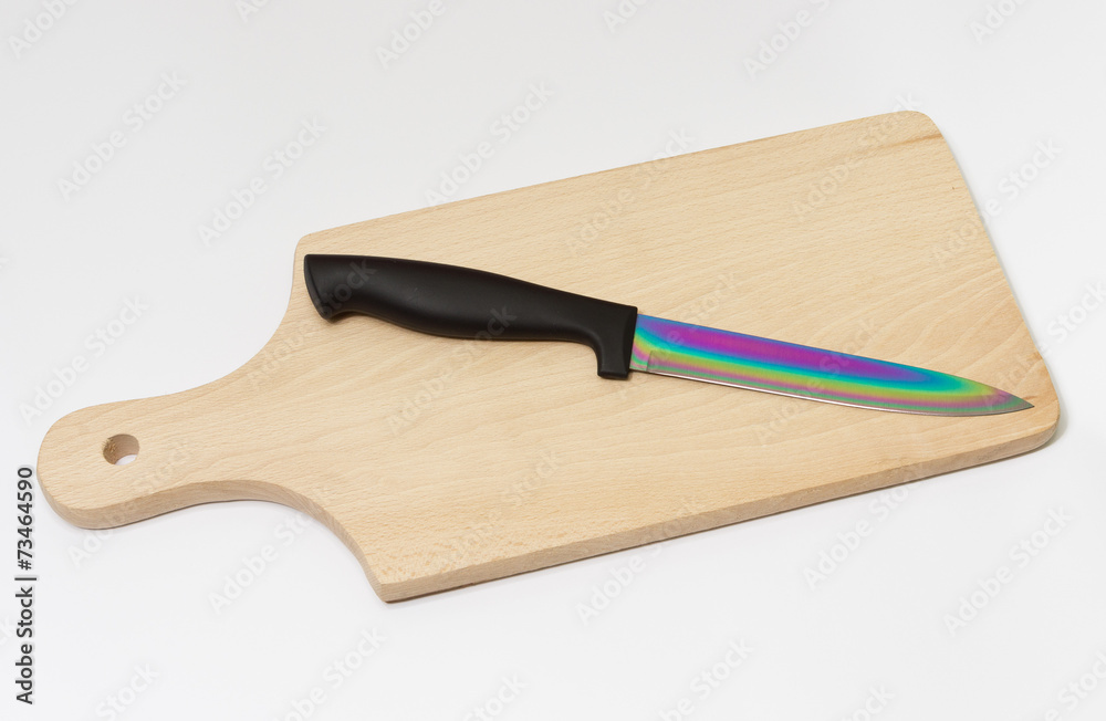 Knife on the board