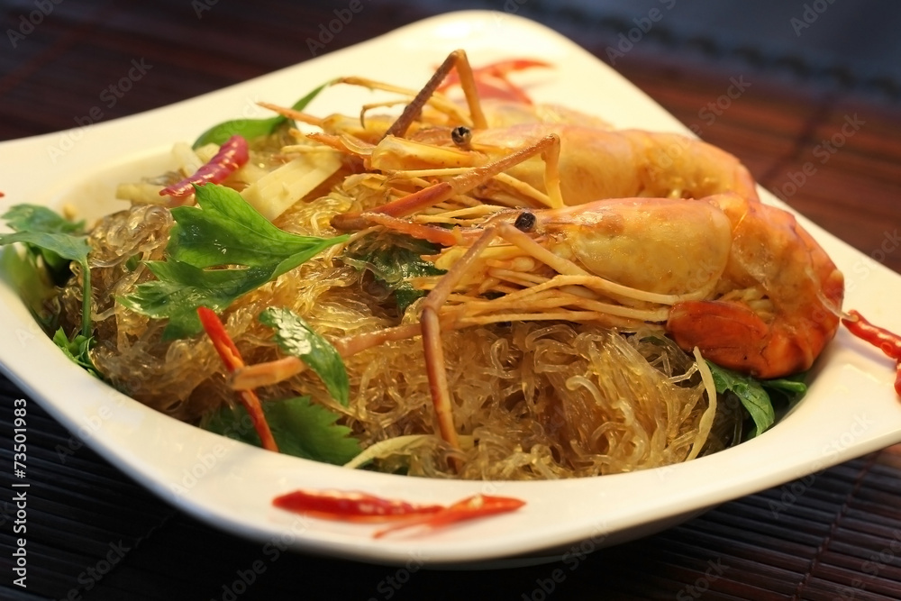 Casseroled prawns/shrimps with glass noodles Casseroled prawns/shrimps with glass noodles