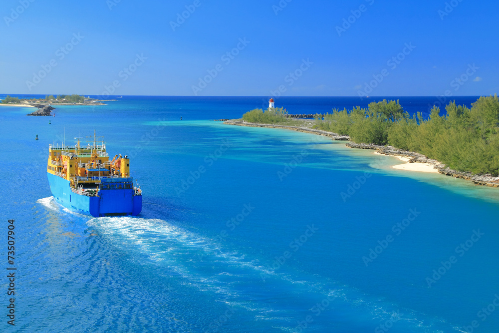 Fototapeta premium funny ship