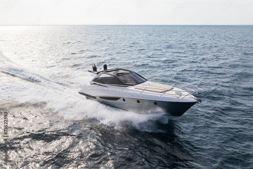 Motor yacht, rio yacht, fast yacht, italy