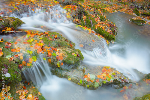 Cascadas en la sierra de Entzia (España) photo