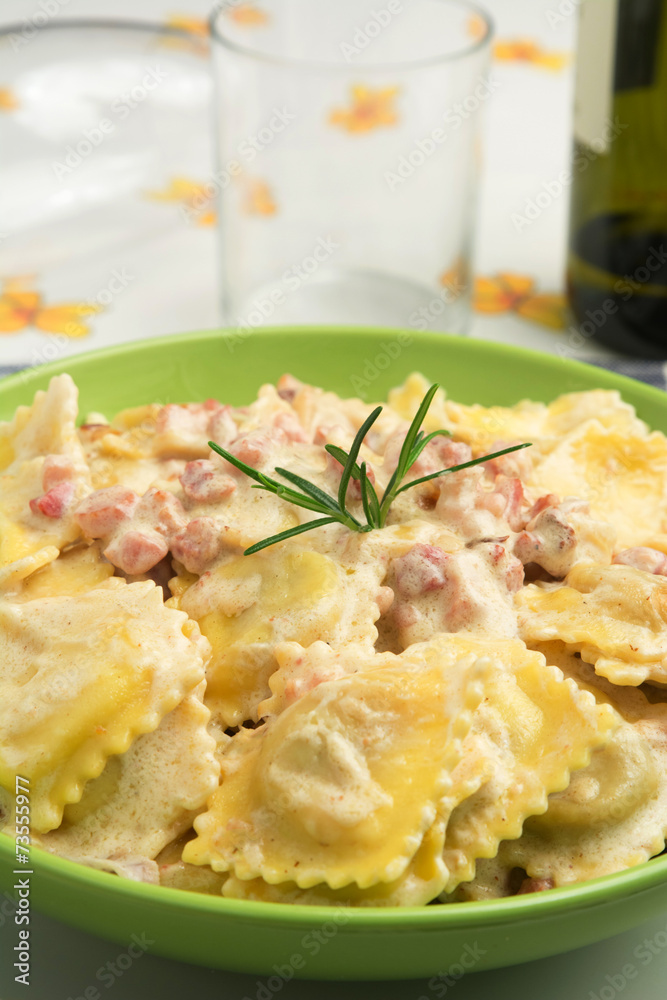 Tortelli panna e speck Tortelli panna e speck