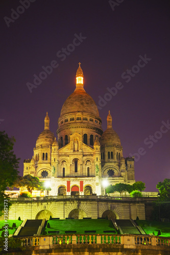  Basilica of the Sacred Heart of Paris (Sacre-Coeur) © andreykr