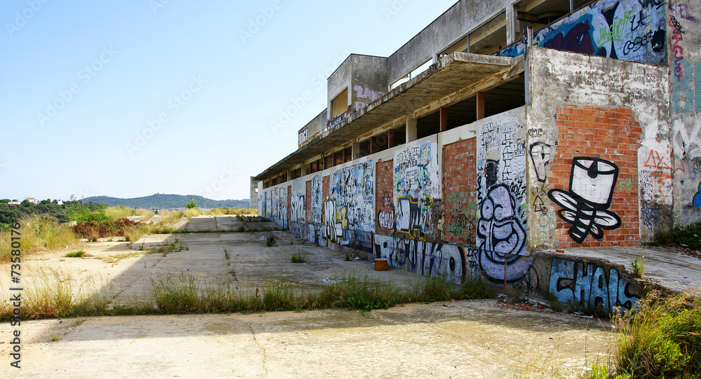 Graffiti en edificios abandonados Graffiti en edificios abandonados
