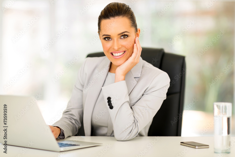 Fototapeta premium young businesswoman working