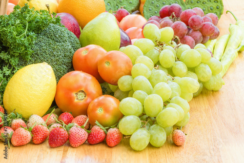 Fototapeta Naklejka Na Ścianę i Meble -  Fruits and vegetables for healthy