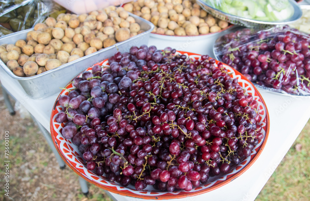 red grape on the tray red grape on the tray