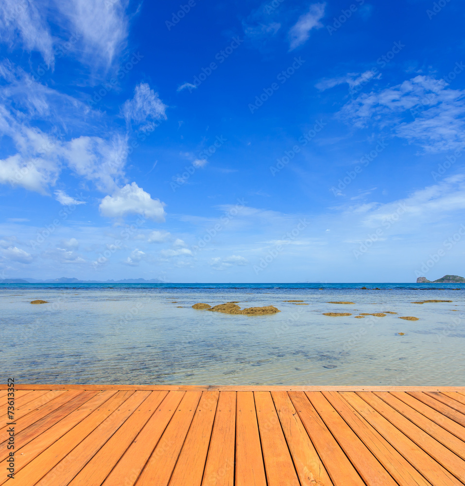 Fototapeta premium Tropical sea and blue sky in Koh Samui, Thailand