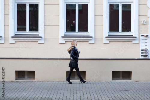Frau in der Stadt © Hanker
