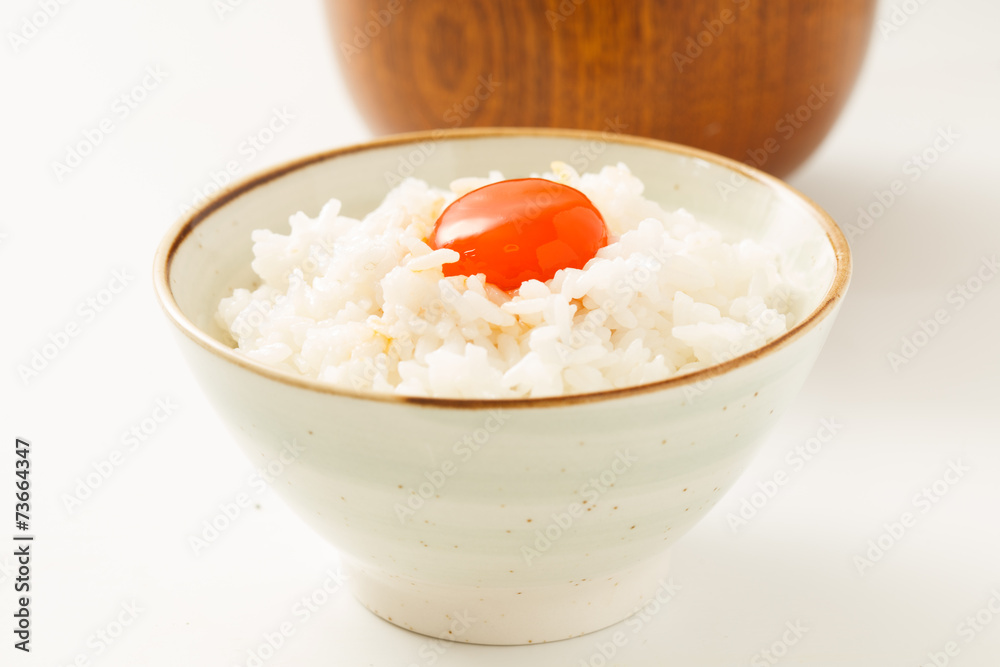 黄身の正油漬けご飯