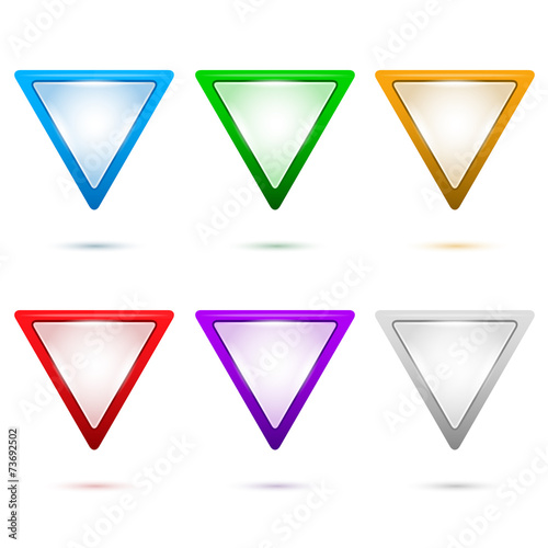 Map-pointer-triangle-set-of-color