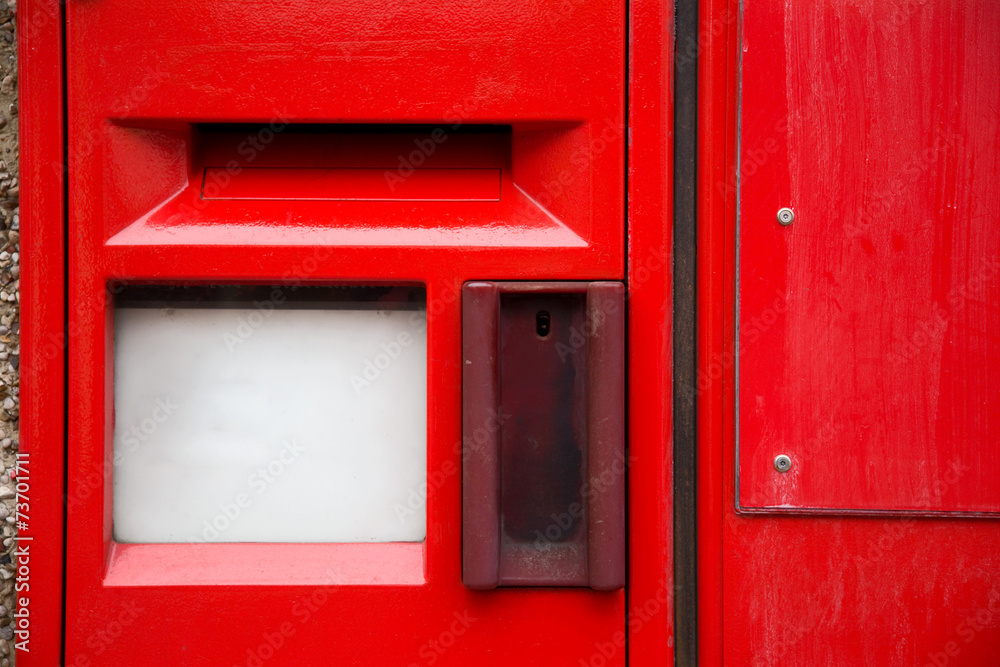 red postbox red postbox