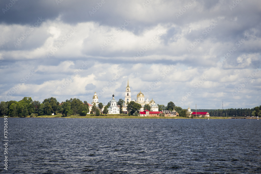 Монастырь на острове. Селигер.