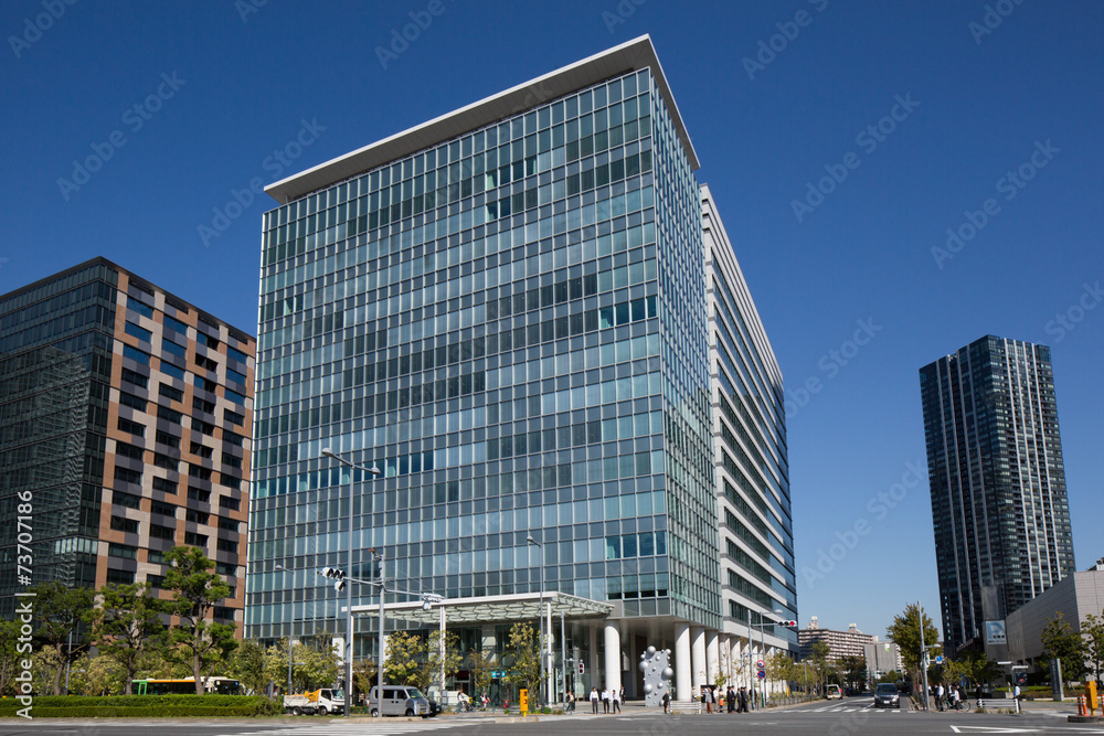 豊洲のオフィスビル街