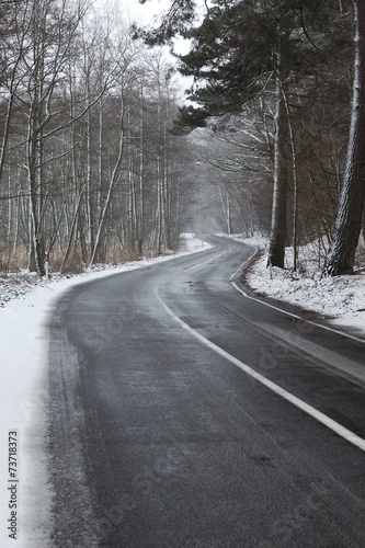 Winter Road © Gudellaphoto