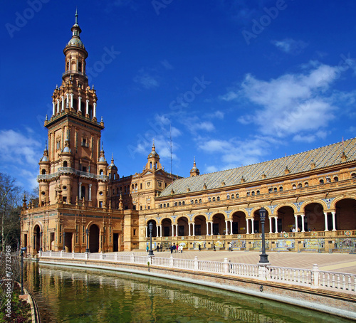 place d’Espagne a Seville © photlook