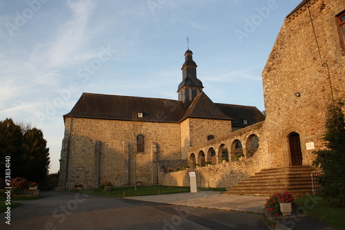 abbaye et cloître du Tronchet