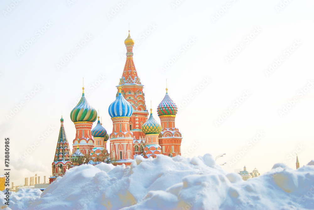 St. Basil Cathedral, Red Square, Moscow, Russia. UNESCO World He St. Basil Cathedral, Red Square, Moscow, Russia. UNESCO World He