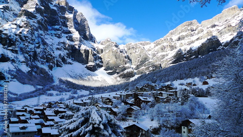 Loeche les bains sous la neige photo